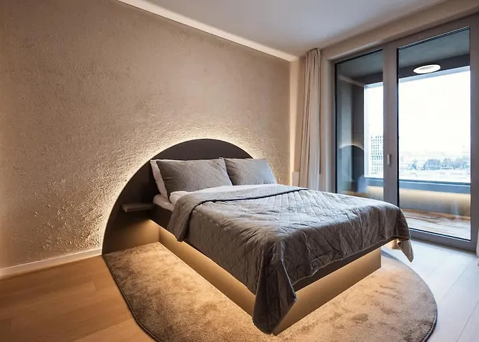 Skypark Luxe Living شقة